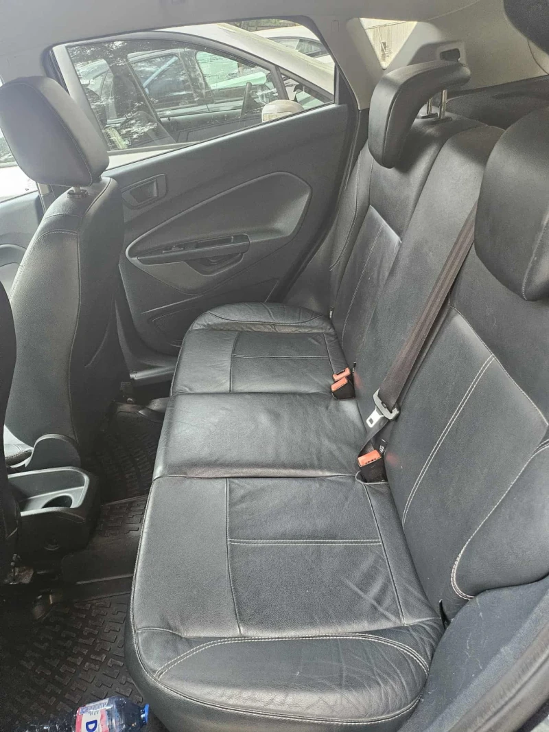 Ford Fiesta, снимка 8 - Автомобили и джипове - 52414790