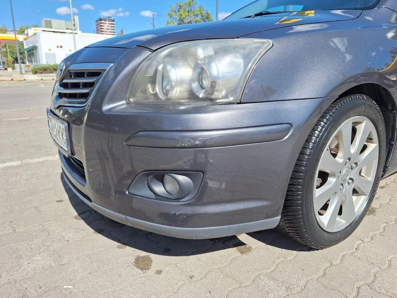 Toyota Avensis 2.2 D-САТ, снимка 5 - Автомобили и джипове - 52667317