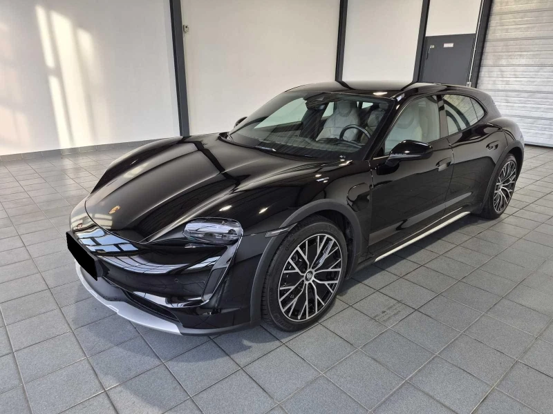 Porsche Taycan CROSS TURISMO 4* PANO* DISTR* BOSE* 