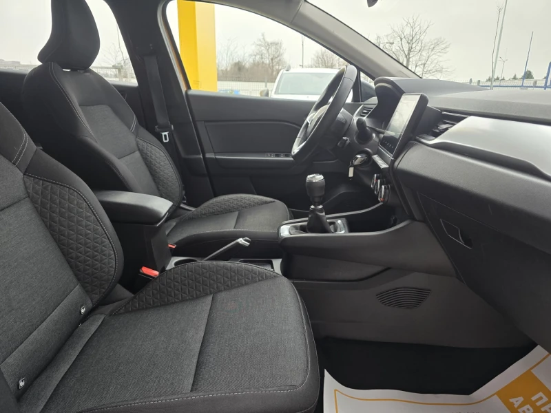 Renault Captur 1.0TCe/100к.с./Equilibre, снимка 12 - Автомобили и джипове - 53466980