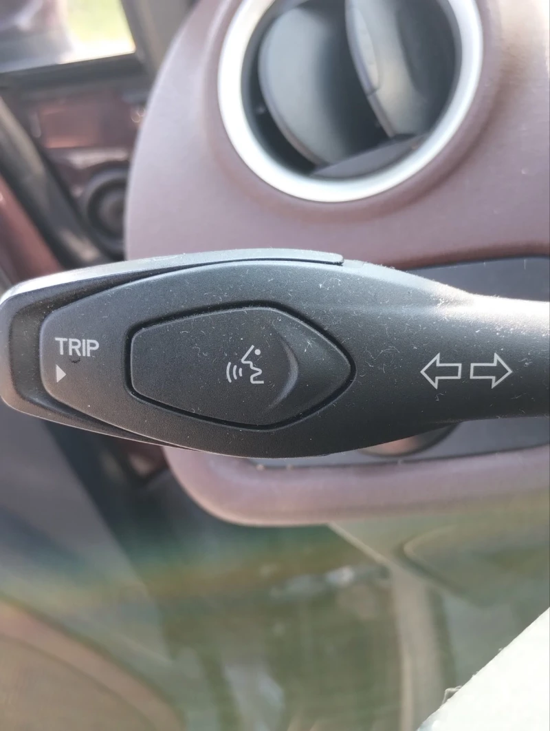 Ford Fiesta 1.4  97к.с. БЕНЗИН -ГАЗ!, снимка 7 - Автомобили и джипове - 53497363