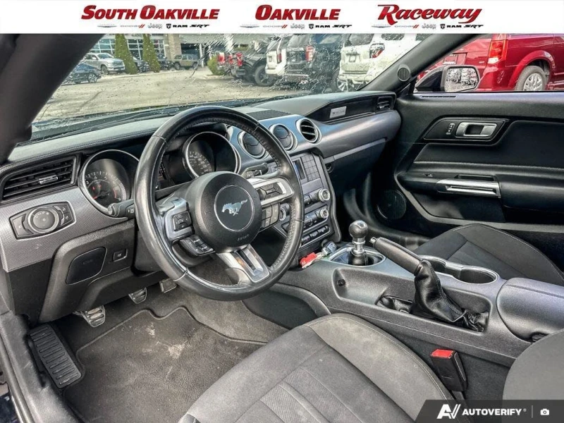 Ford Mustang GT* Fastback* RWD* АвтоКредит* (ЦЕНА ДО БГ), снимка 7 - Автомобили и джипове - 53513171