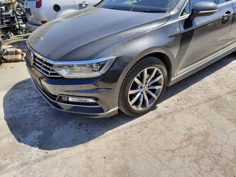 VW Passat 2.0 TDI R-LINE, снимка 5 - Автомобили и джипове - 28489781