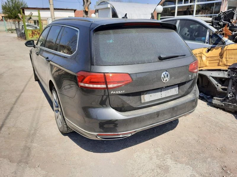 VW Passat 2.0 TDI R-LINE, снимка 7 - Автомобили и джипове - 28489781