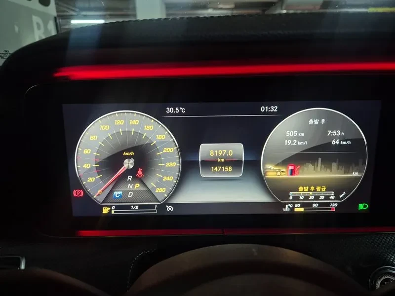 Mercedes-Benz CLS 400 4MATIC - САМО 30% АВАНС, снимка 8 - Автомобили и джипове - 56116227