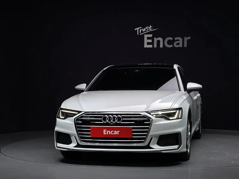 Audi A6 (C8) 45 Tfsi Quattro, снимка 3 - Автомобили и джипове - 56358402