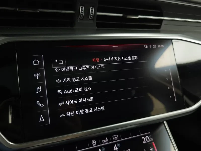 Audi A6 (C8) 45 Tfsi Quattro, снимка 12 - Автомобили и джипове - 56358402