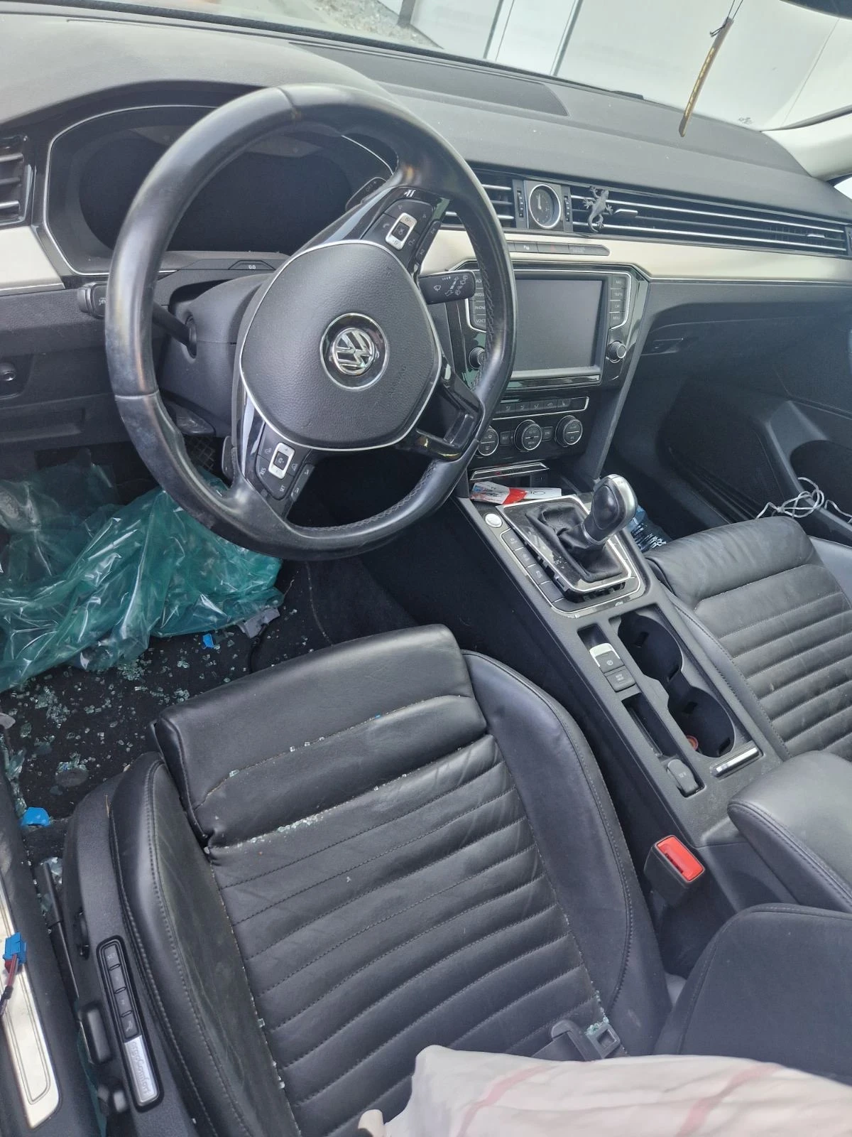 VW Passat 2.0 TDI R-LINE | Mobile.bg   4