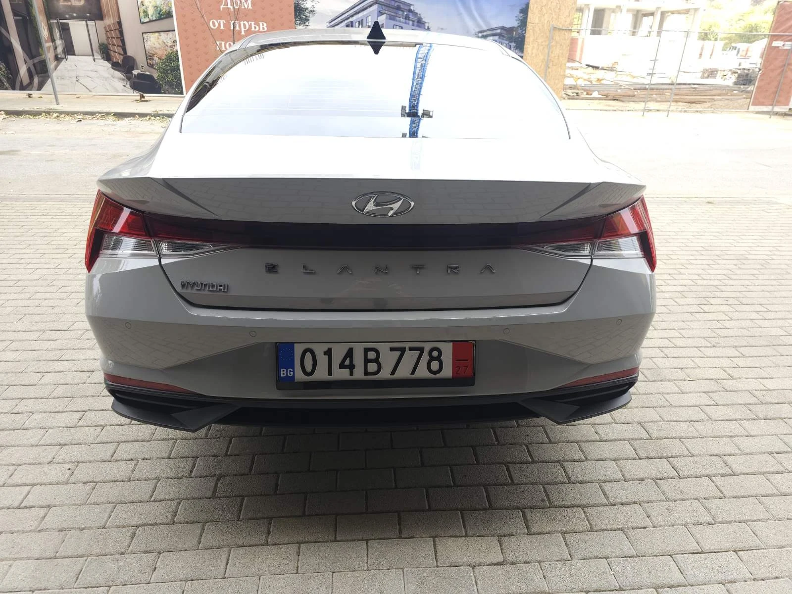 Hyundai Elantra 1.6 - изображение 7