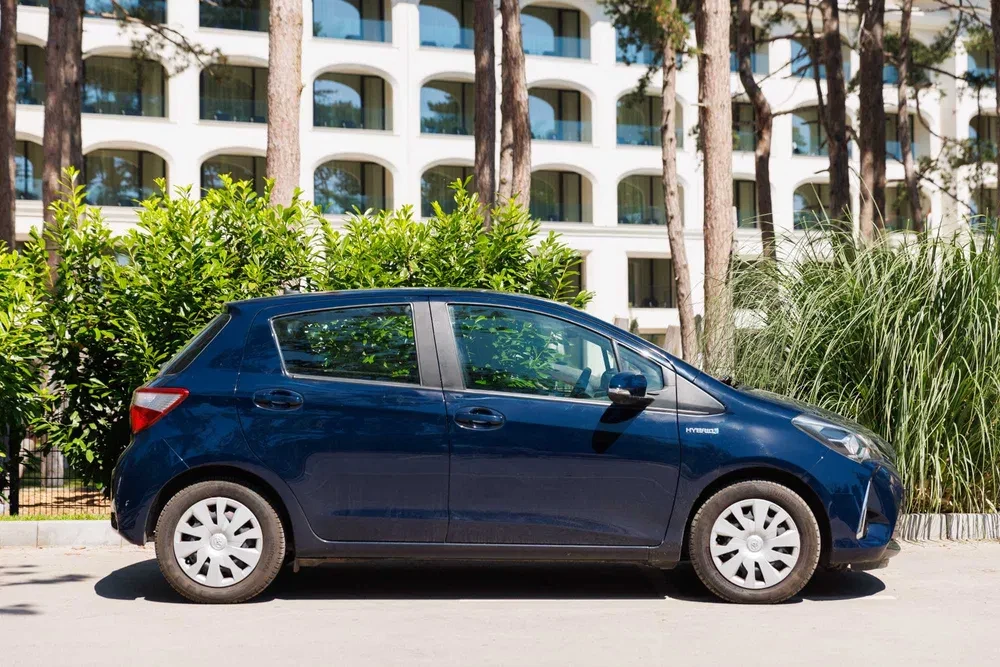 Toyota Yaris Cool, снимка 2 - Автомобили и джипове - 55557055