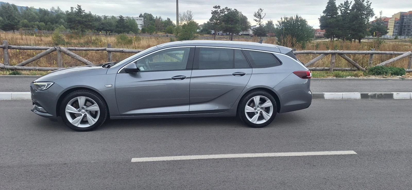 Opel Insignia 2.0 D - изображение 2