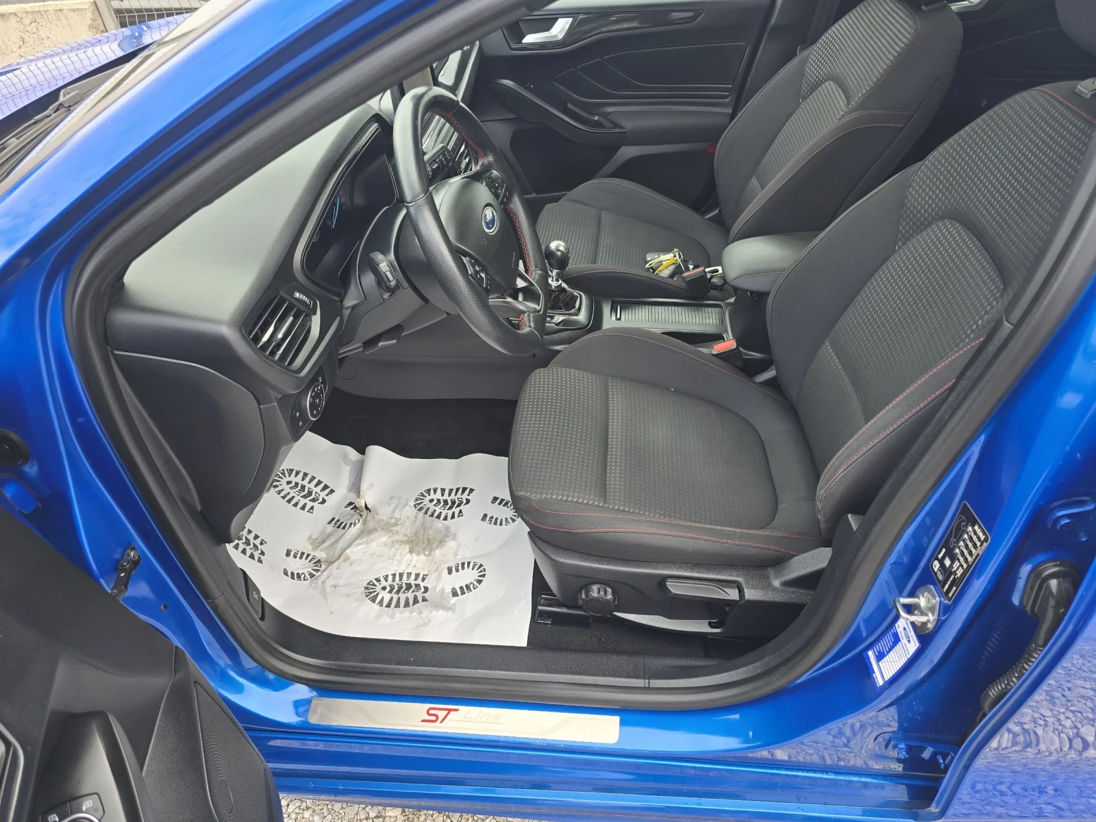 Ford Focus 1.0 St line HYBRID - изображение 8