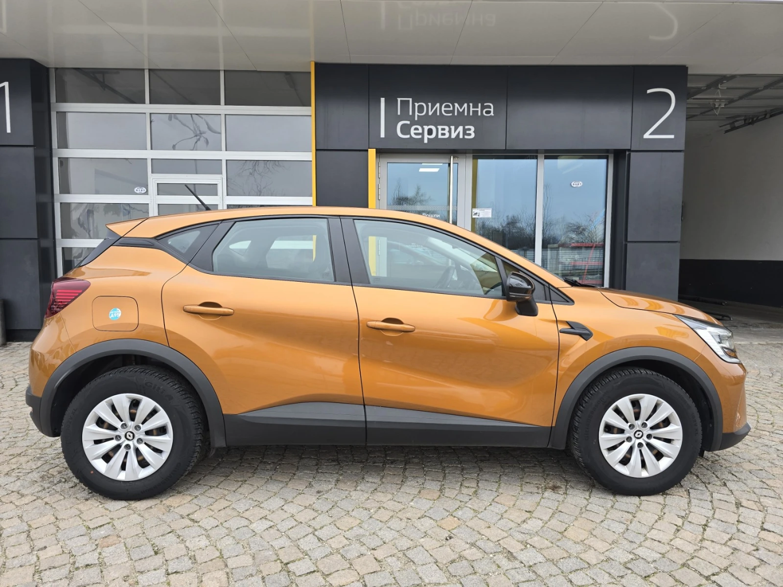 Renault Captur 1.0TCe/100к.с./Equilibre - изображение 4