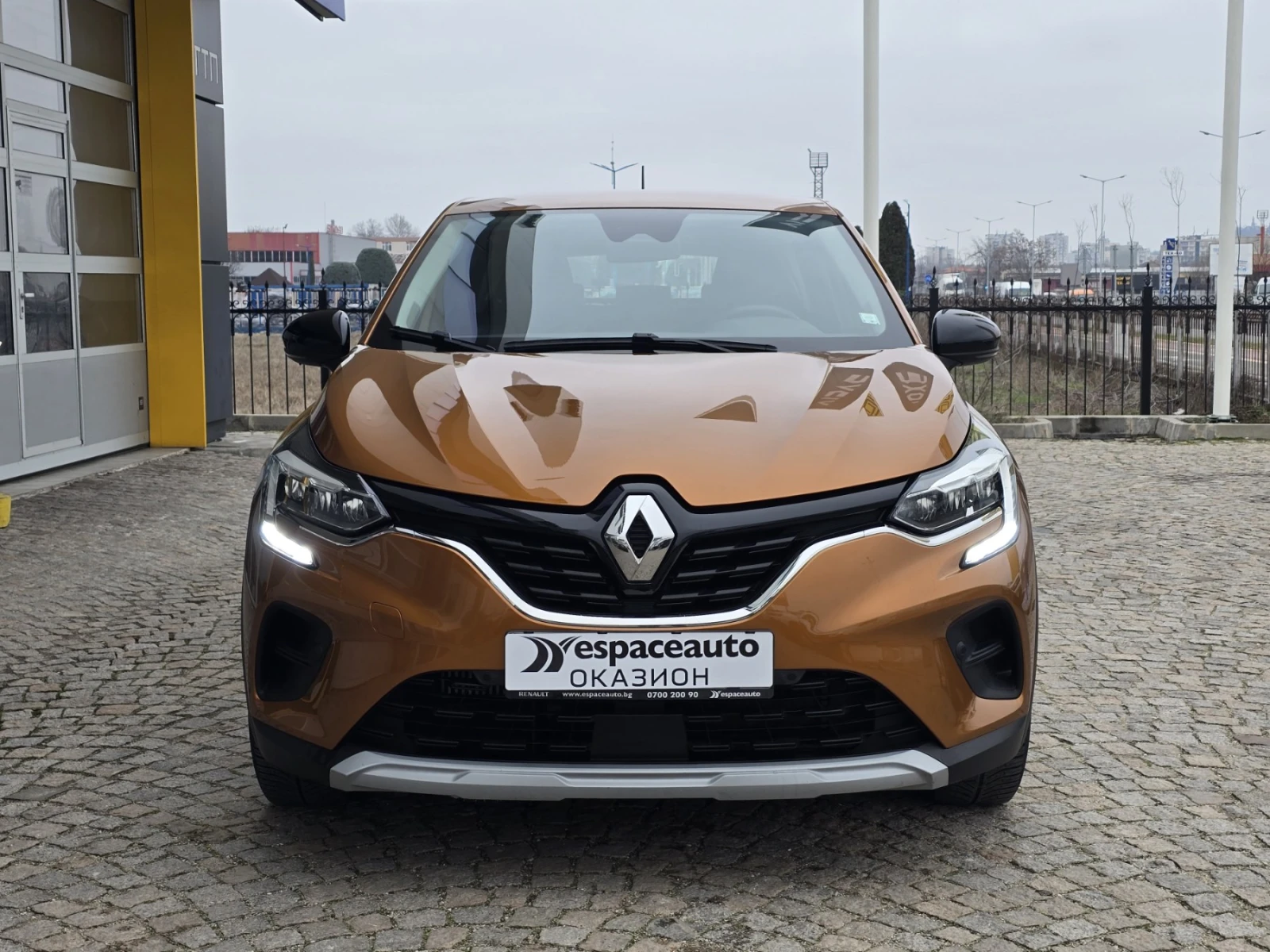 Renault Captur 1.0TCe/100к.с./Equilibre - изображение 2