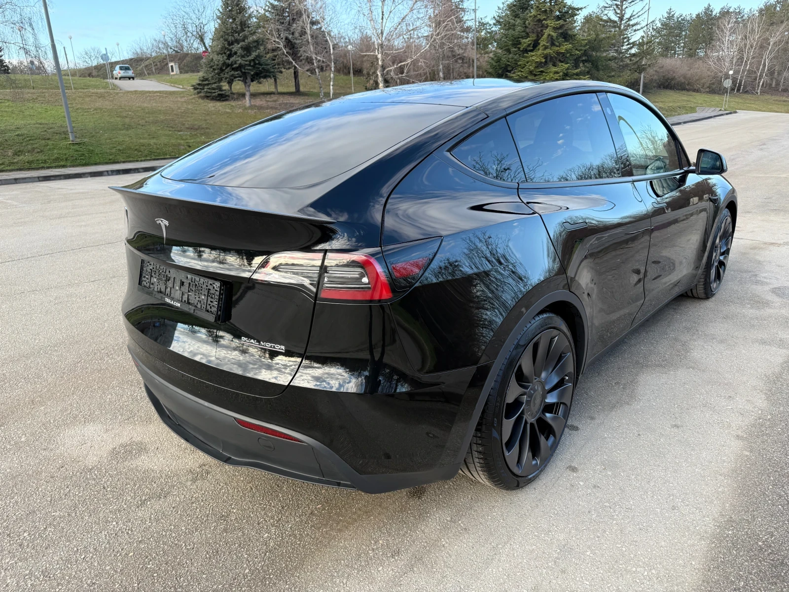 Tesla Model Y Performance �������� | Mobile.bg � ����������� 3