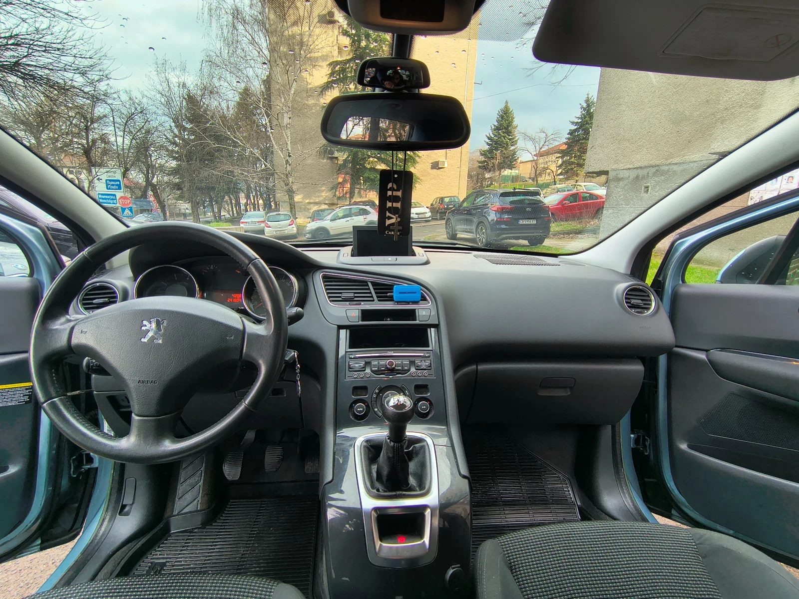 Peugeot 5008 СПЕШНО, снимка 8 - Автомобили и джипове - 53666188