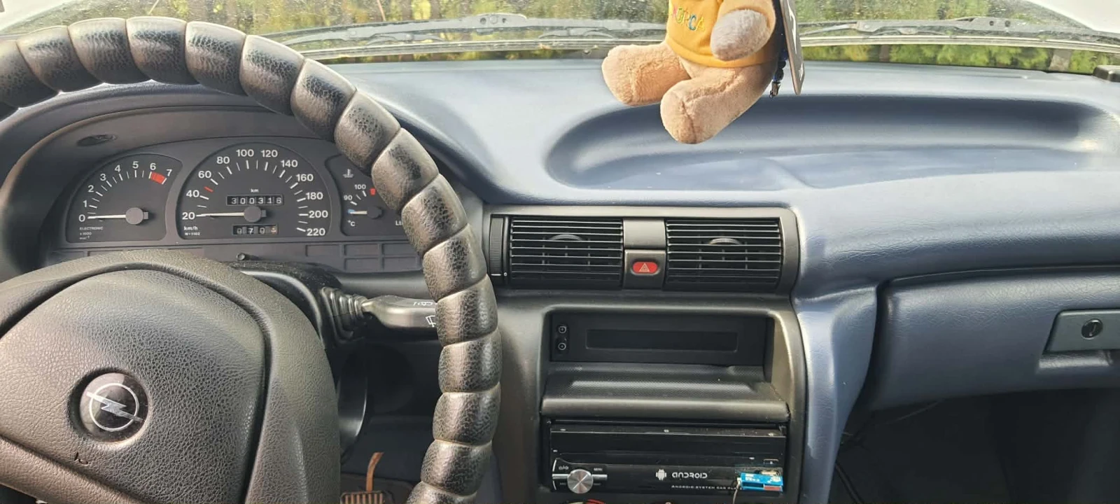 Opel Astra 1.4 i - изображение 7