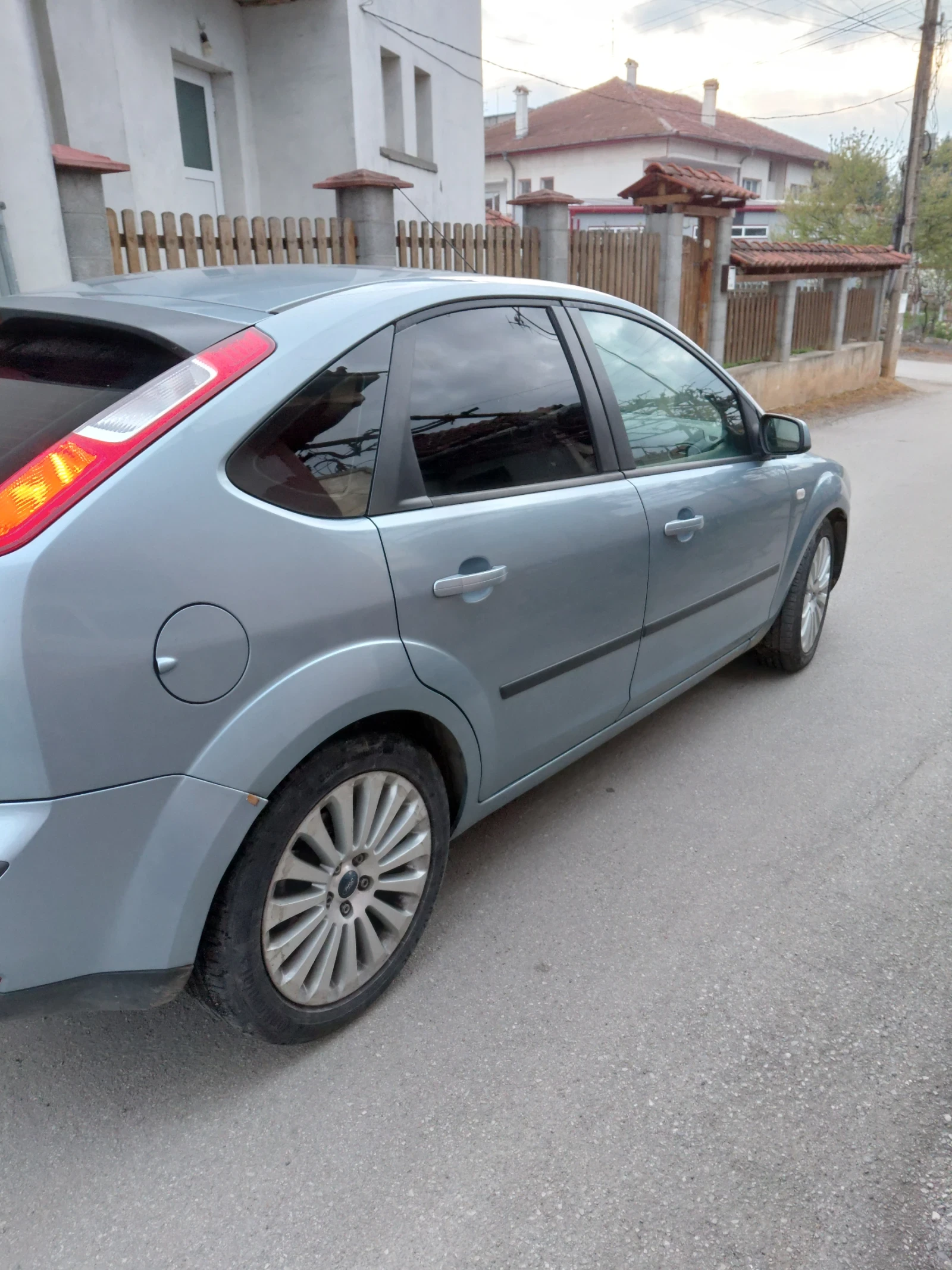Ford Focus, снимка 2 - Автомобили и джипове - 54168583