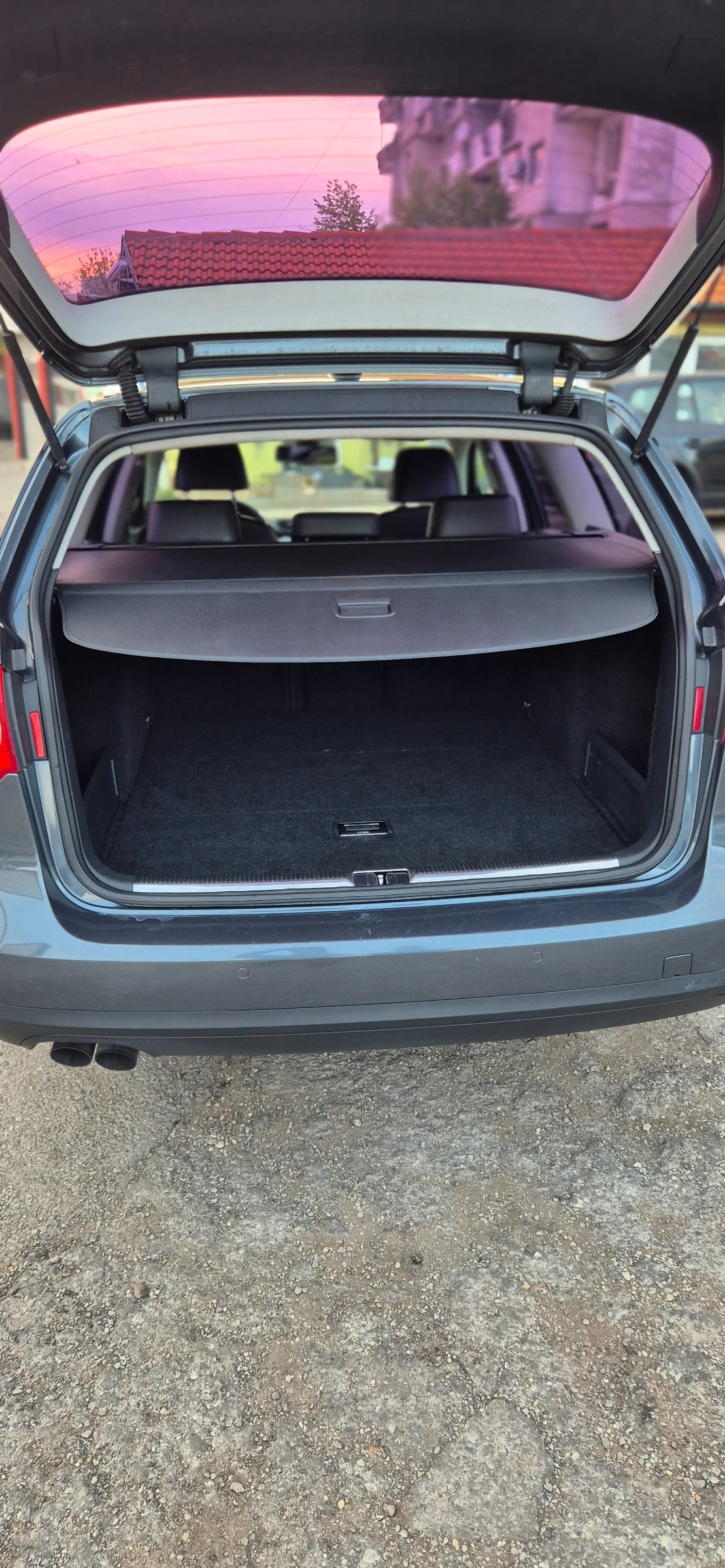 VW Passat 2.0TDI* DSG* HIGHLINE* NAVI, снимка 13 - Автомобили и джипове - 54230353