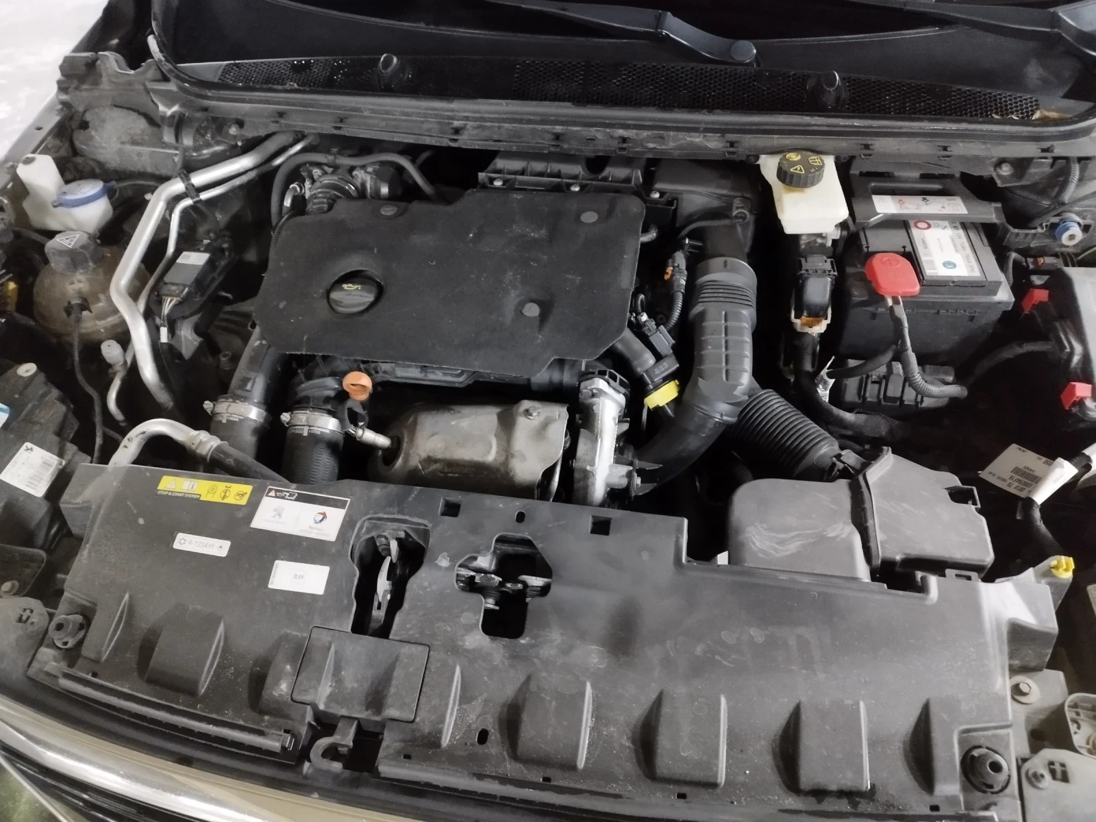 Peugeot 308 SW 1.5 ЕАТ8.Верига 8мм. , снимка 5 - Автомобили и джипове - 54542330