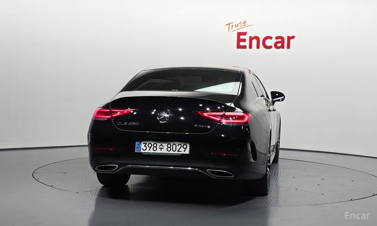 Mercedes-Benz CLS 450 4MATIC* AMG* BURMESTER* HEAD-UP* 360 КАМЕРИ* ОБДУХ, снимка 3 - Автомобили и джипове - 54459785