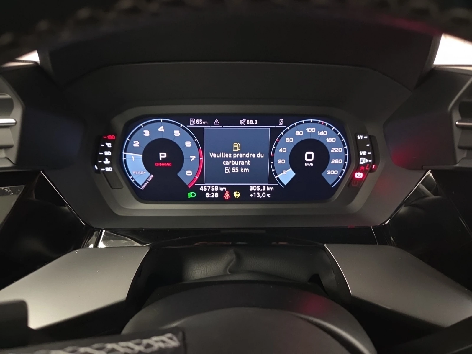 Audi S3 Premium 2.0 TFSI quattro, снимка 14 - Автомобили и джипове - 54483350