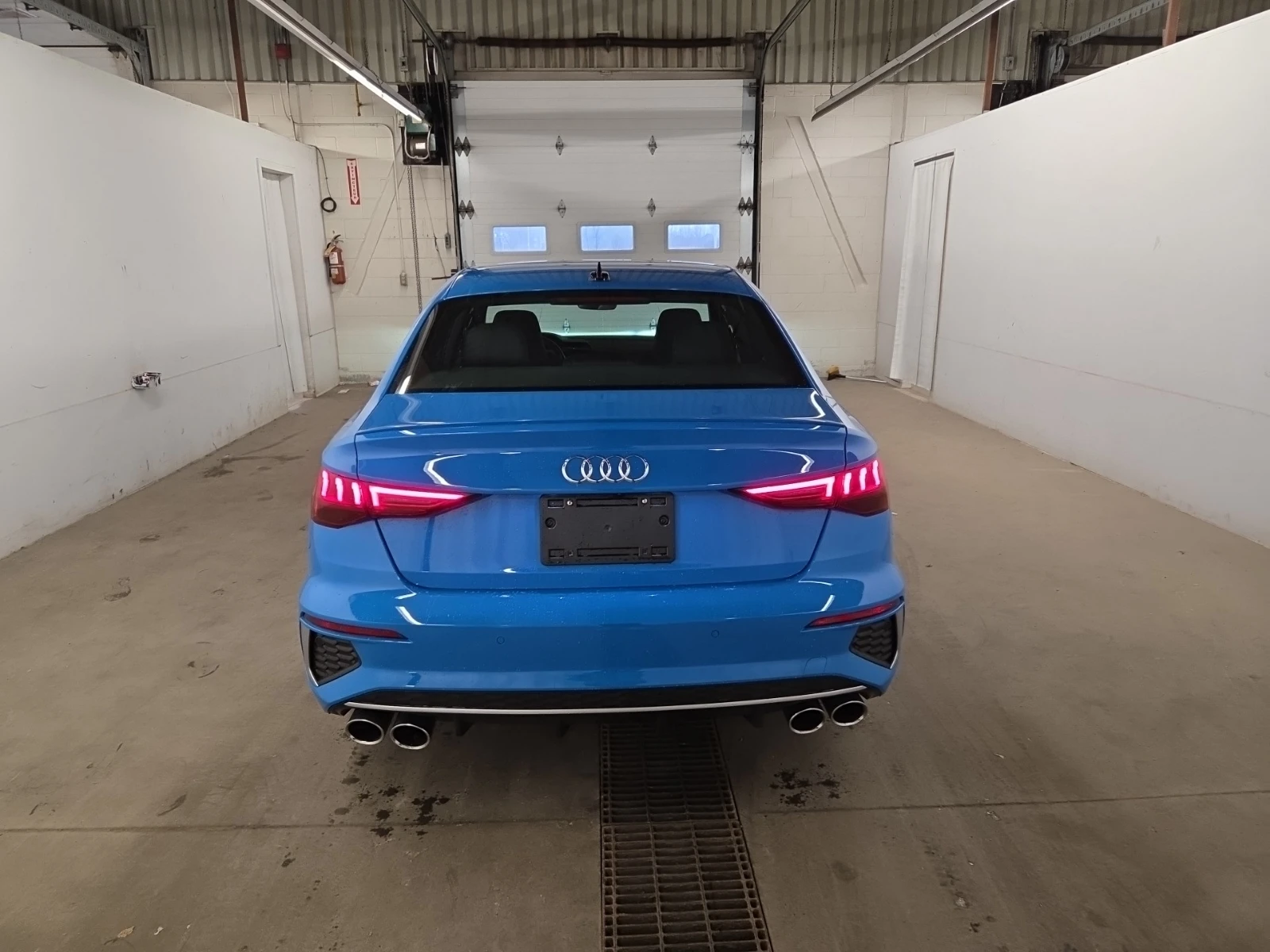 Audi S3 Premium 2.0 TFSI quattro, снимка 7 - Автомобили и джипове - 54483350