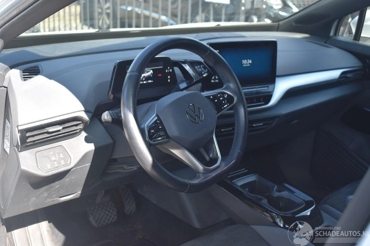 VW ID.4 82kw* ACC* КАМЕРА* 90%SOH, снимка 8 - Автомобили и джипове - 54483492