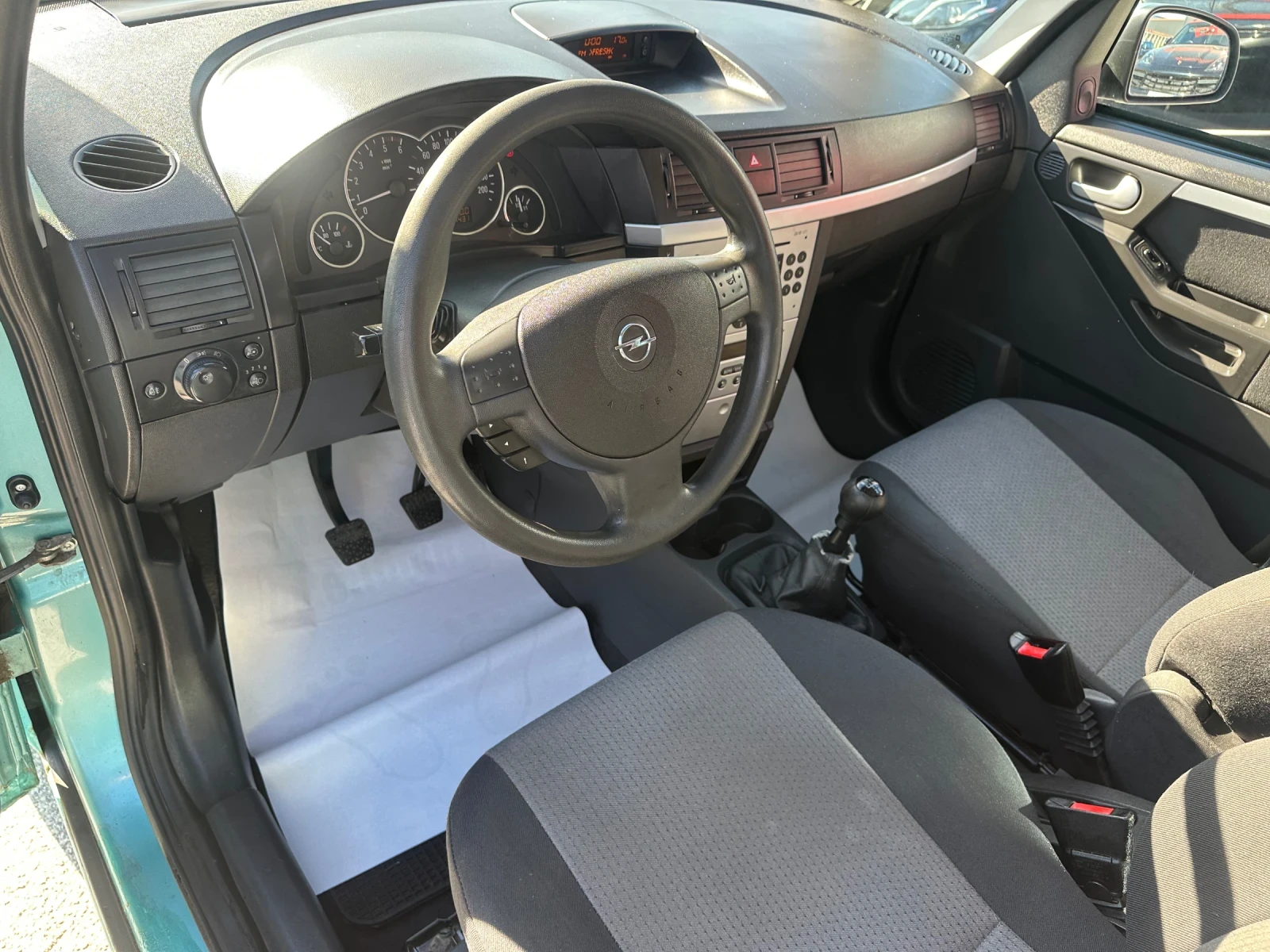 Opel Meriva 1, 7d 75kc 164700km, снимка 11 - Автомобили и джипове - 54527404