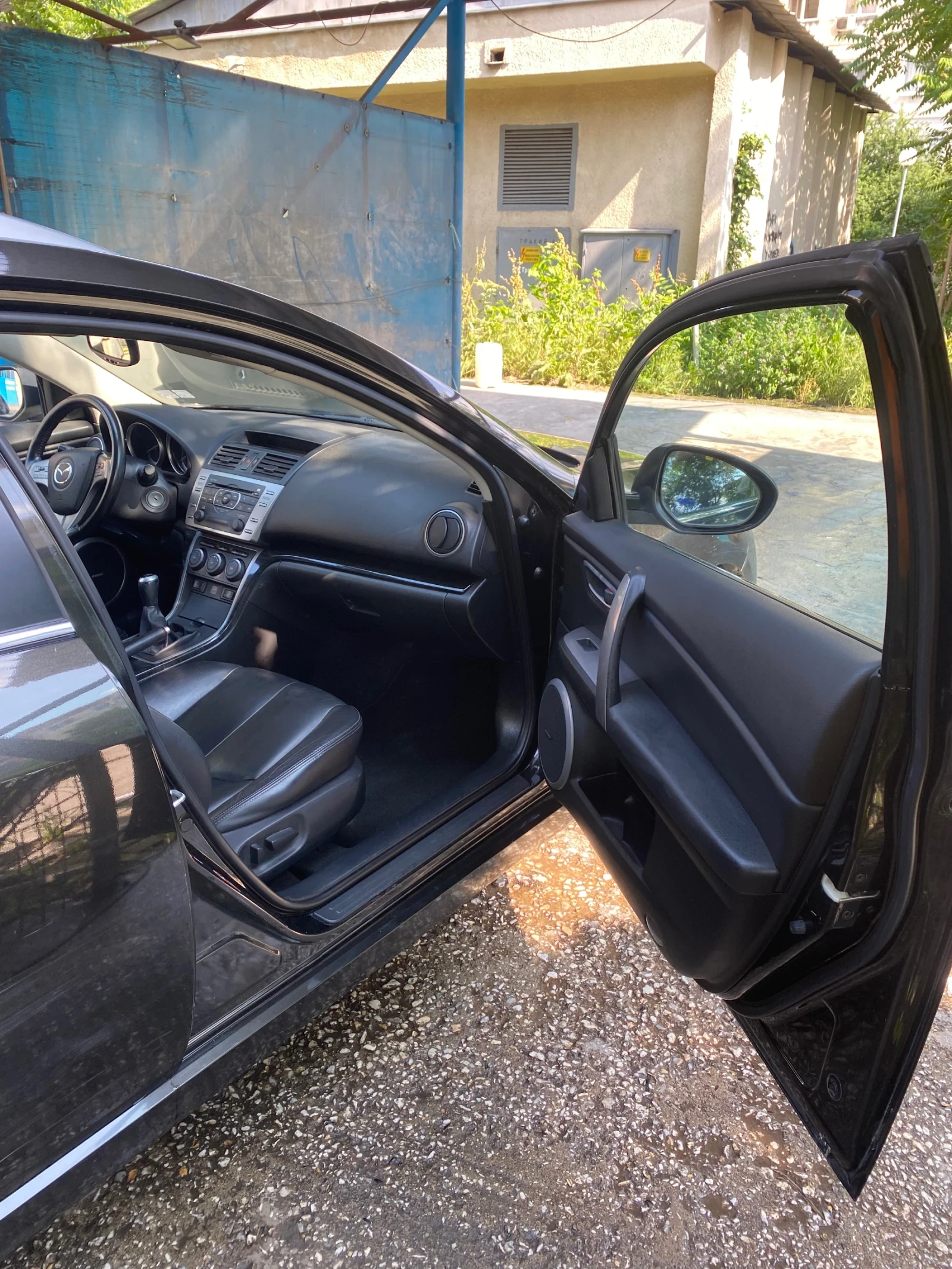 Mazda 6 2.0D-140�.�-6 ��-����� ����� � ����� | Mobile.bg � ����������� 9