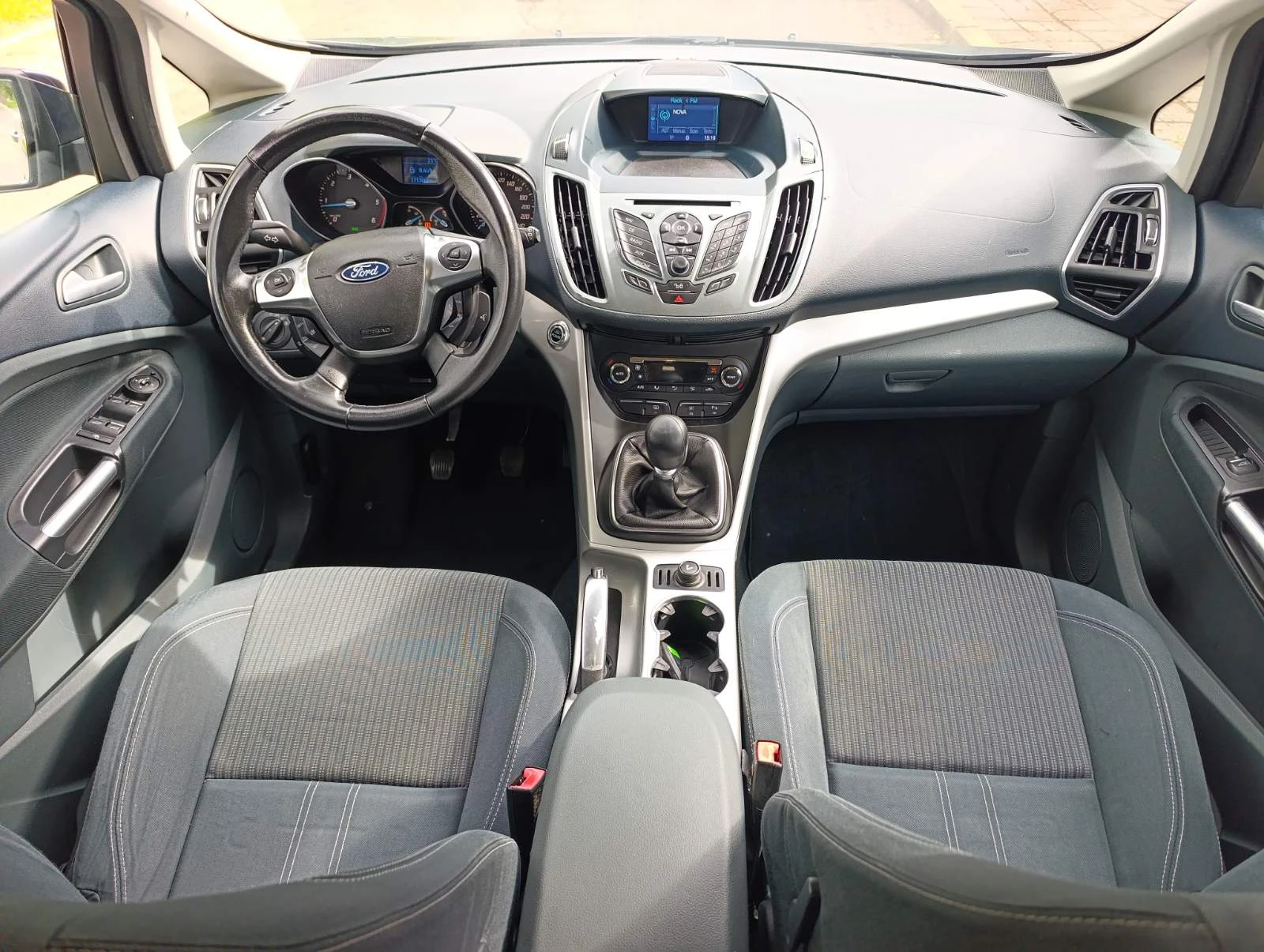Ford C-max, снимка 11 - Автомобили и джипове - 54886058