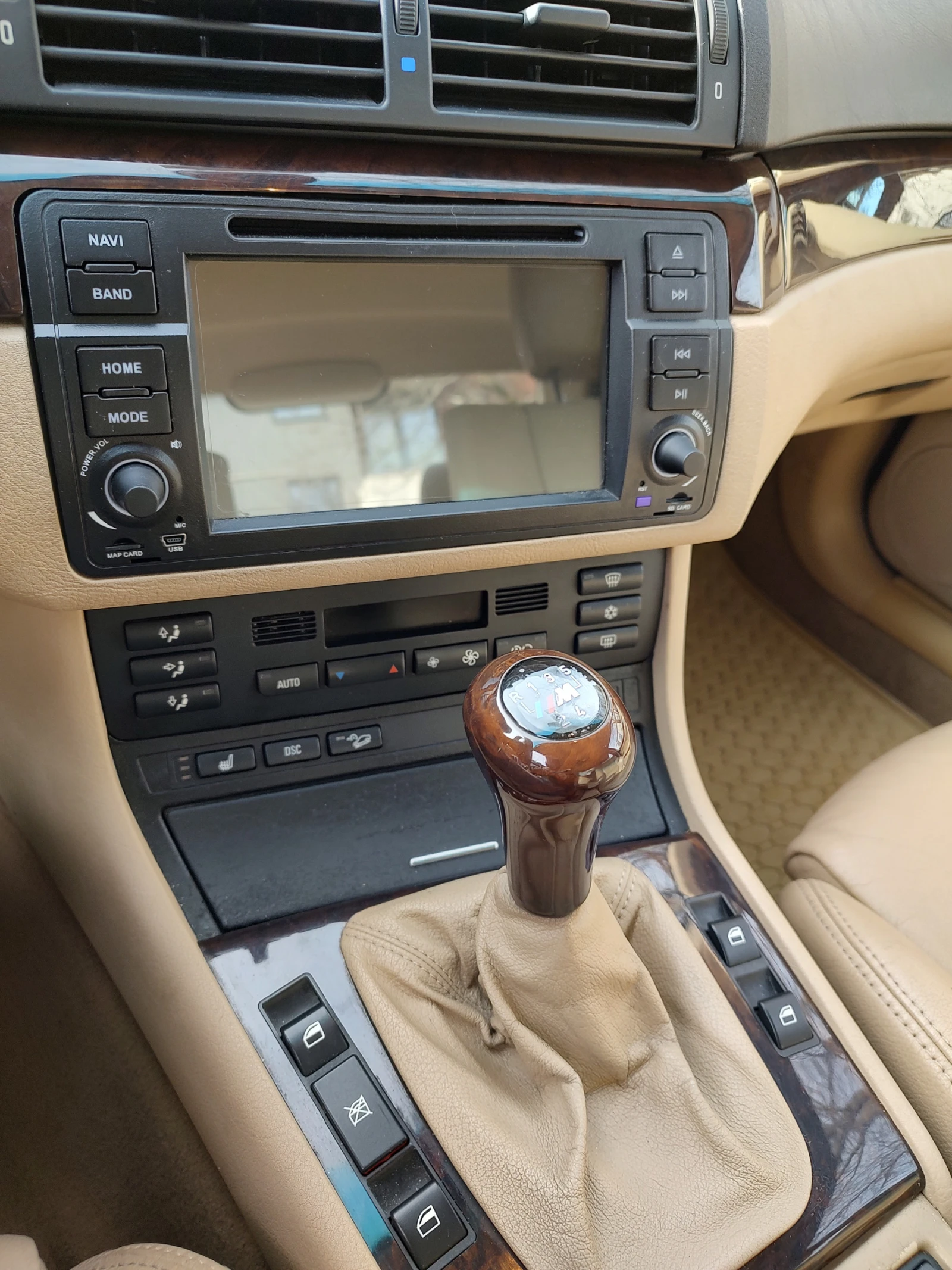 BMW 330 xi, снимка 5 - Автомобили и джипове - 55225189