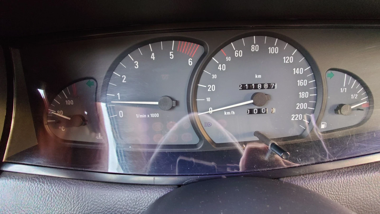 Opel Omega, снимка 14 - Автомобили и джипове - 55608114