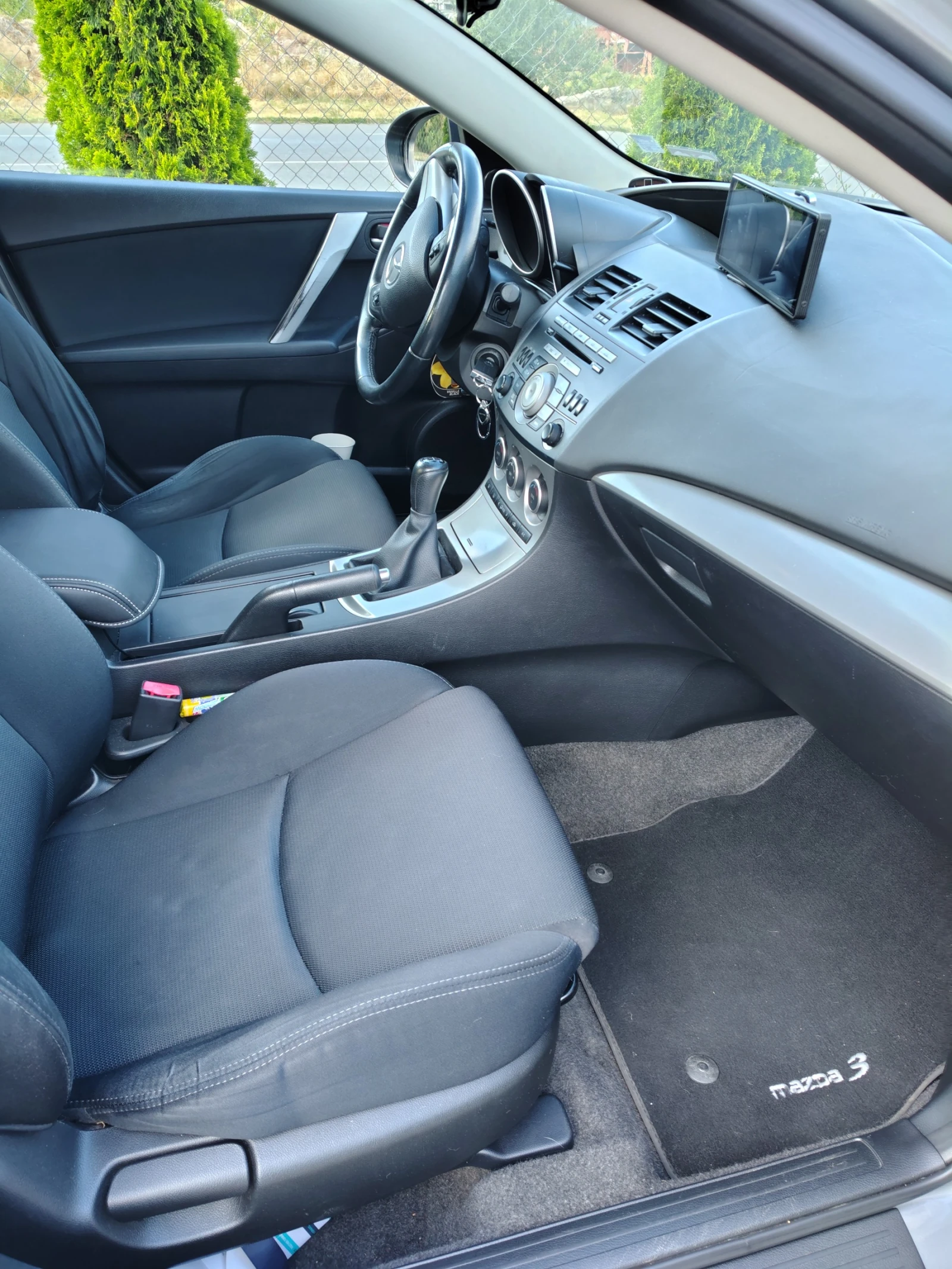 Mazda 3, снимка 4 - Автомобили и джипове - 55780546