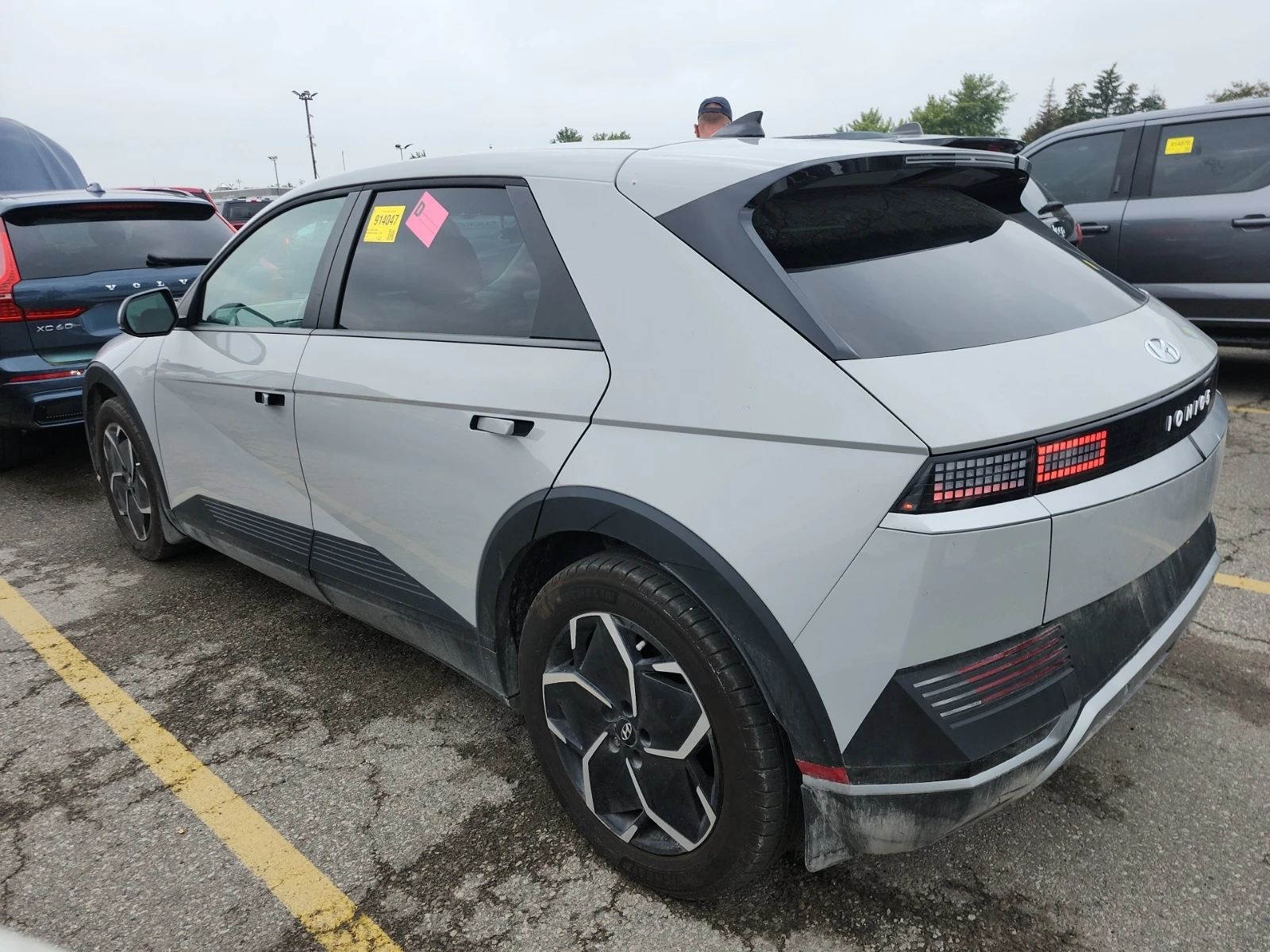 Hyundai Ioniq 5 PREFERRED, 4Х4, АВТОКРЕДИТ, снимка 4 - Автомобили и джипове - 55949201