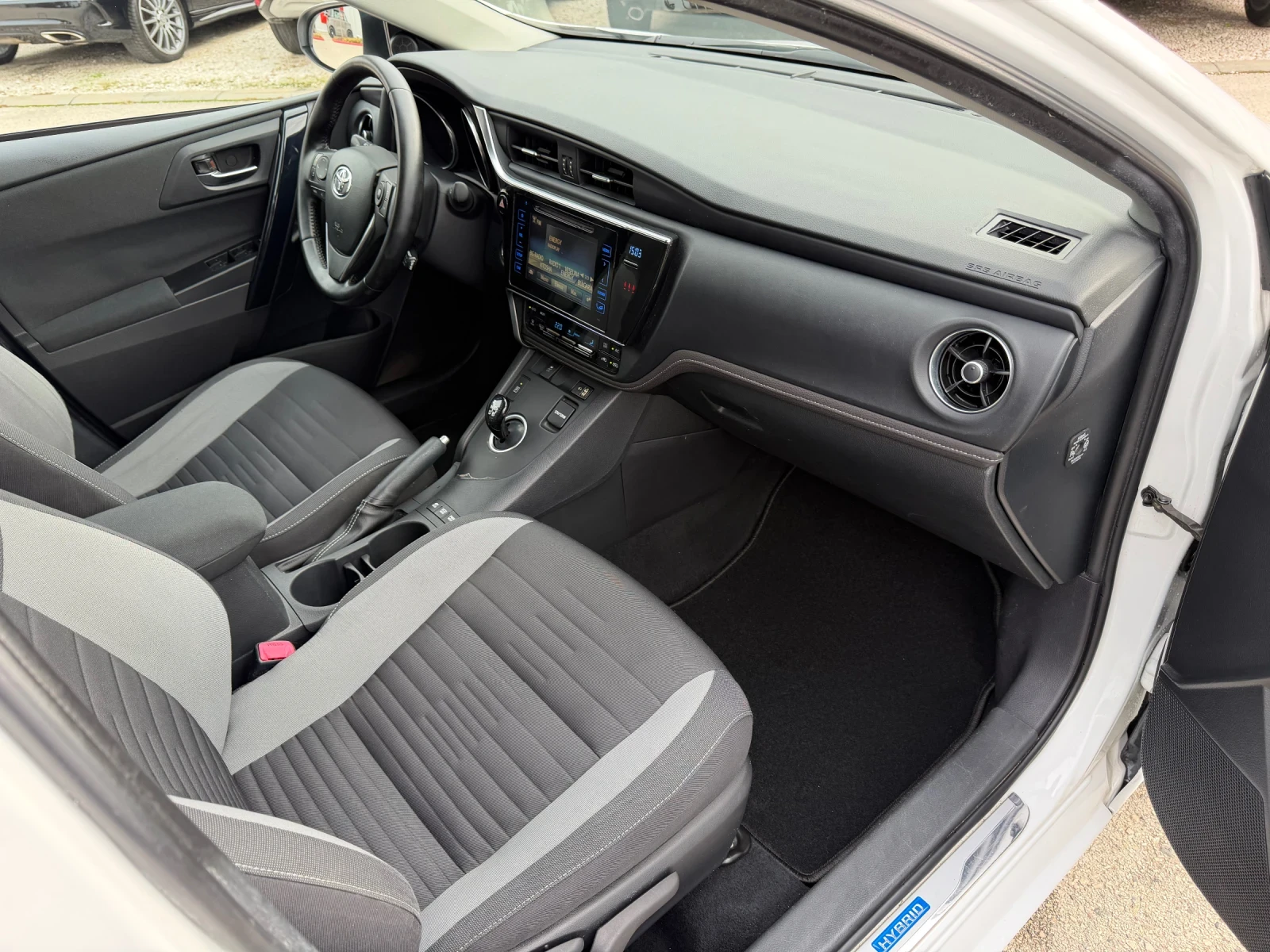 Toyota Auris 1.8h 136�.� FACE 2016�.  | Mobile.bg � ����������� 16