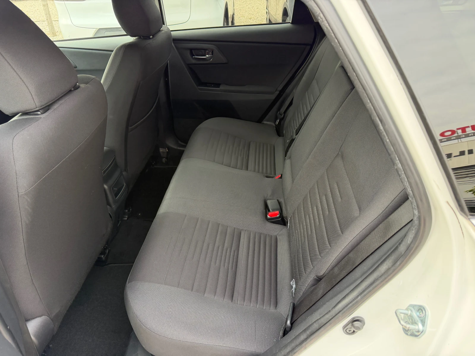 Toyota Auris 1.8h 136�.� FACE 2016�.  | Mobile.bg � ����������� 13