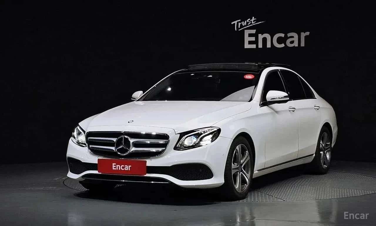 Mercedes-Benz E 300