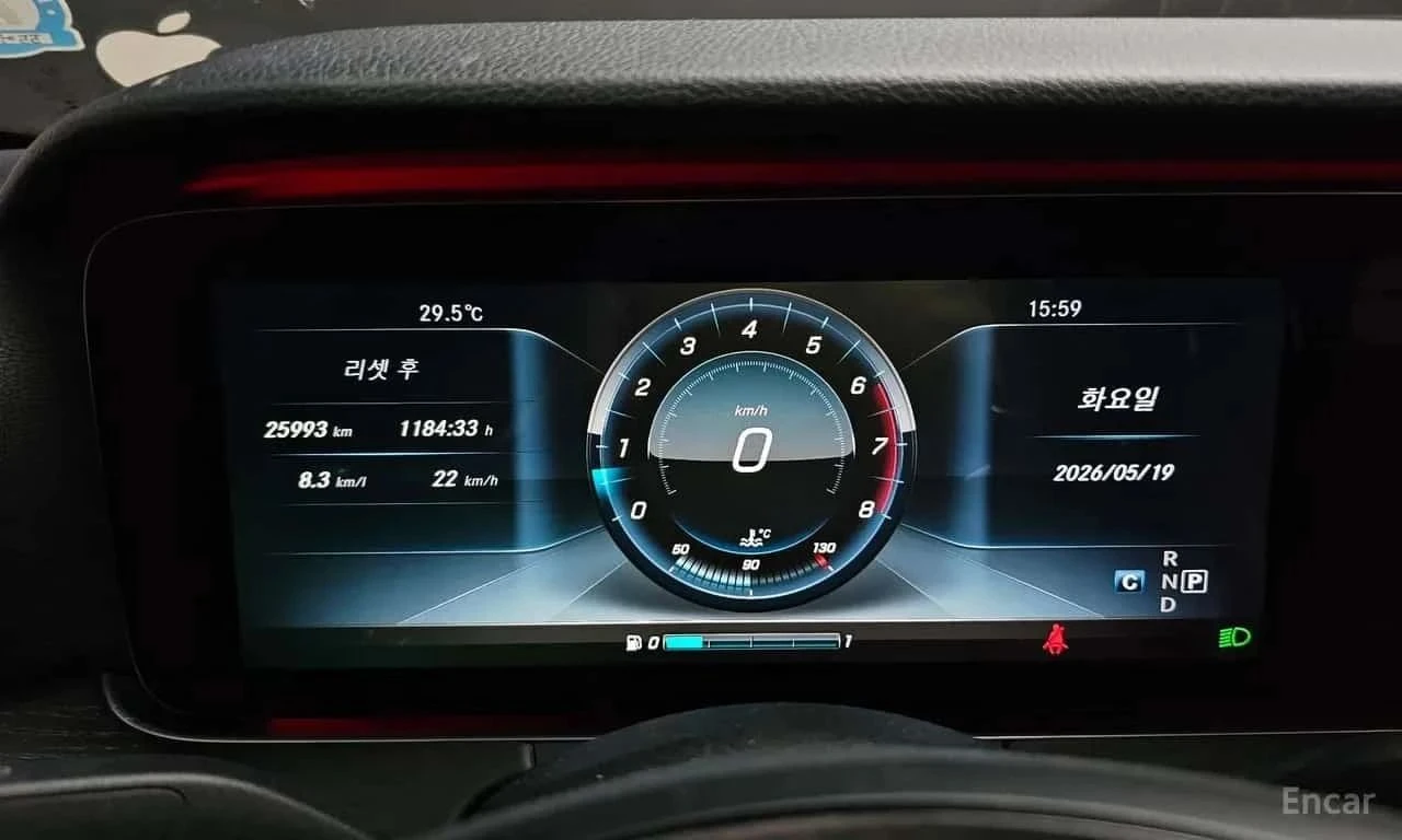 Mercedes-Benz E 300, снимка 8 - Автомобили и джипове - 56709757