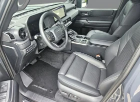 Toyota Land cruiser 2.8 D-4D = NEW = Lounge Гаранция, снимка 3