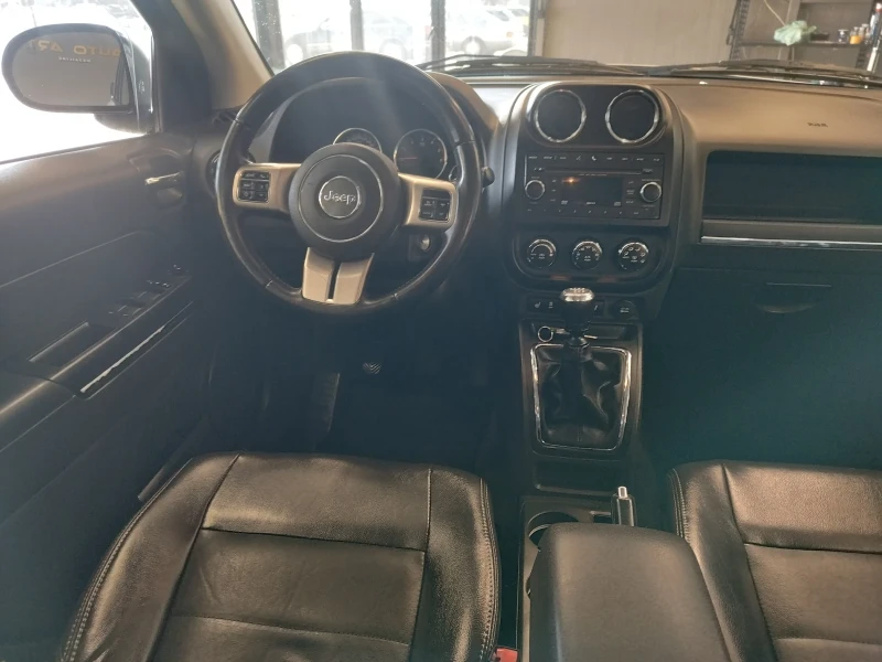 Jeep Compass 2.2crdi 6ck., снимка 11 - Автомобили и джипове - 49007150