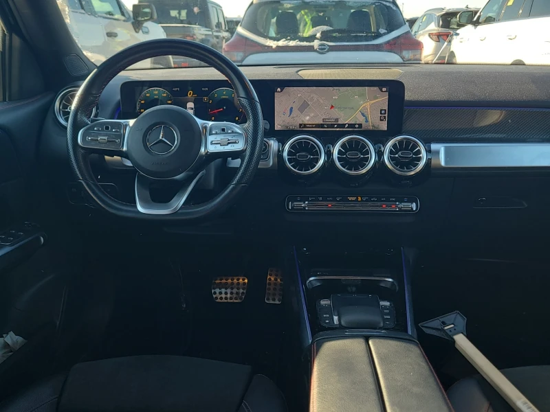 Mercedes-Benz GLC 250 * CARFAX * БЕЗ ПЪРВОНАЧАЛНА ВНОСКА, снимка 8 - Автомобили и джипове - 52707509