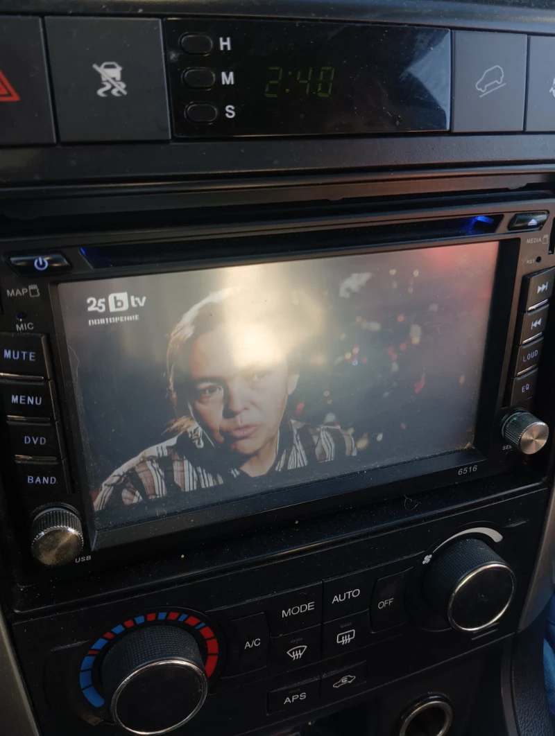 Chevrolet Captiva Бензин/газ, снимка 11 - Автомобили и джипове - 53195581