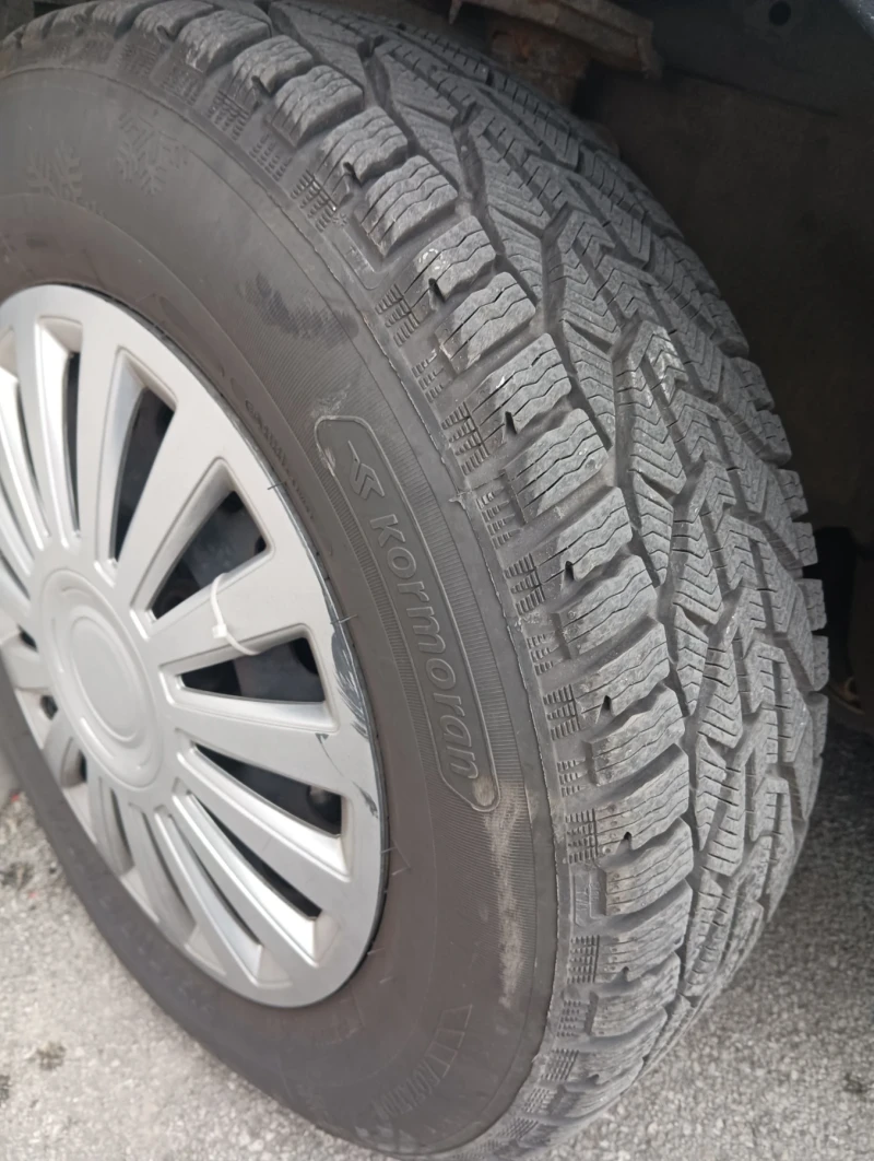 Chevrolet Captiva Бензин/газ, снимка 9 - Автомобили и джипове - 53195581