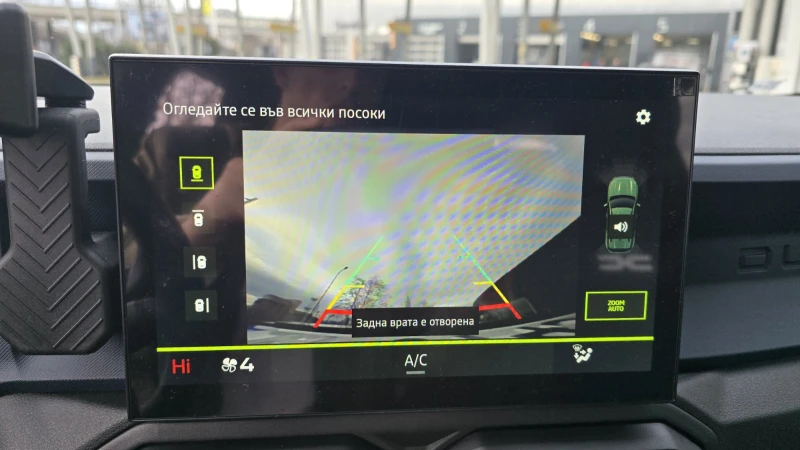 Dacia Duster 1.0 ECO G, снимка 12 - Автомобили и джипове - 53526358