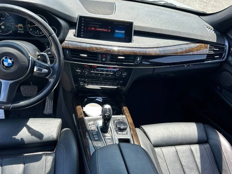 BMW X5 * xDrive50i * HUD * DIGITAL * PANO * CARFAX, снимка 12 - Автомобили и джипове - 55435390