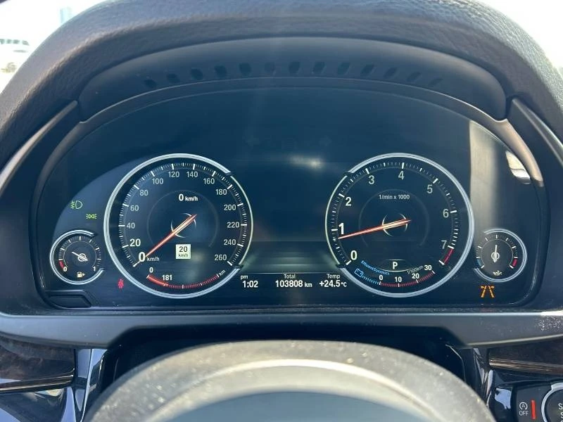 BMW X5 * xDrive50i * HUD * DIGITAL * PANO * CARFAX, снимка 9 - Автомобили и джипове - 55435390