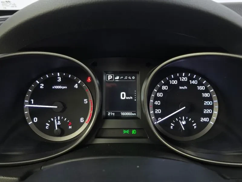 Hyundai Santa fe The Prime Diesel 2.0 2Wd Premium, снимка 8 - Автомобили и джипове - 56072918
