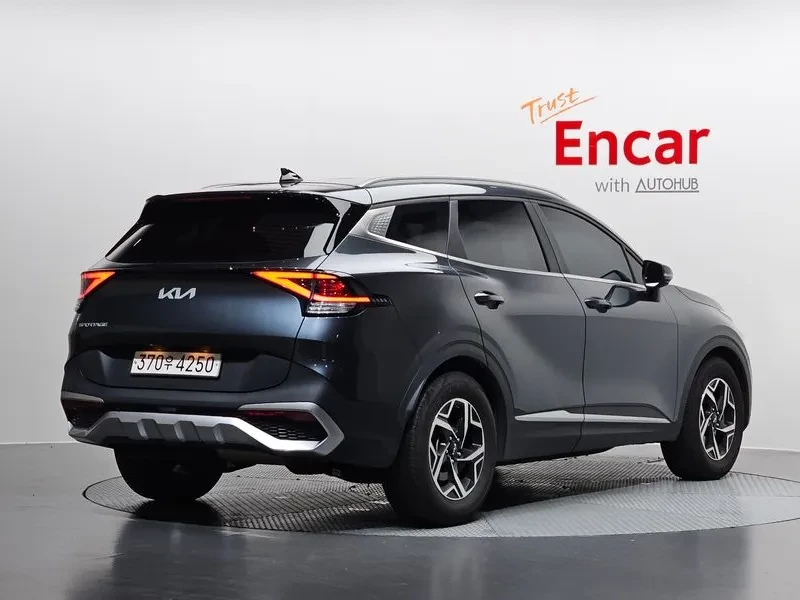 Kia Sportage Generation Diesel 2.0 2Wd Prestige, снимка 2 - Автомобили и джипове - 56126374