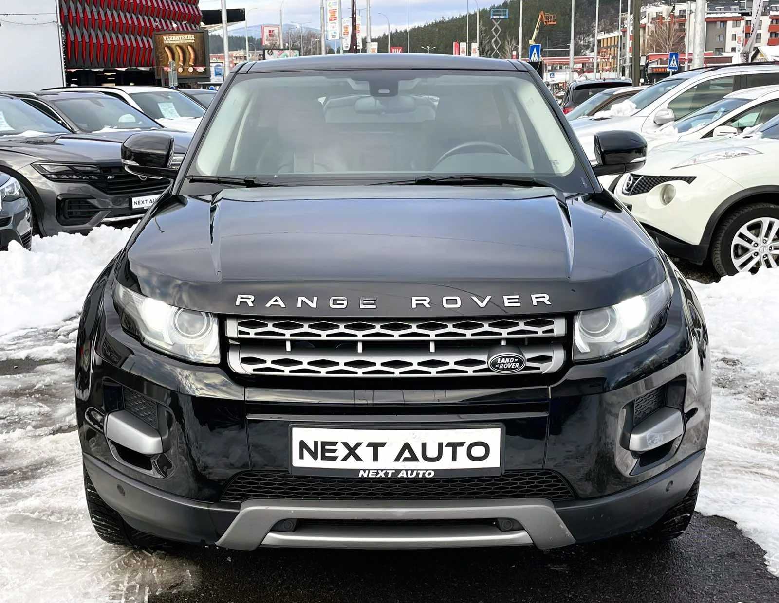 Land Rover Range Rover Evoque SPORT 2.0i 241HP - изображение 2